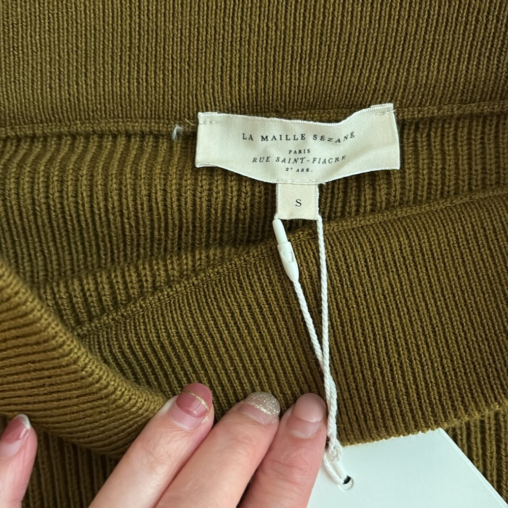 Sézane Nalle Skirt in Olive Green - Picture 3 of 8
